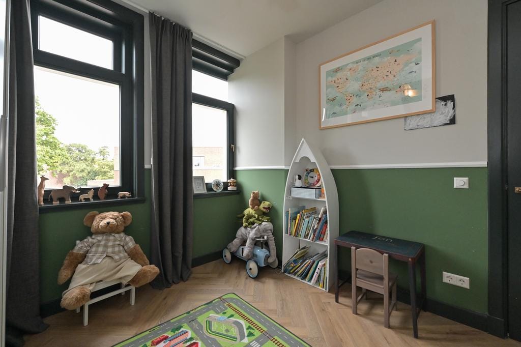 Photo 50 of Van Nijenrodestraat 51