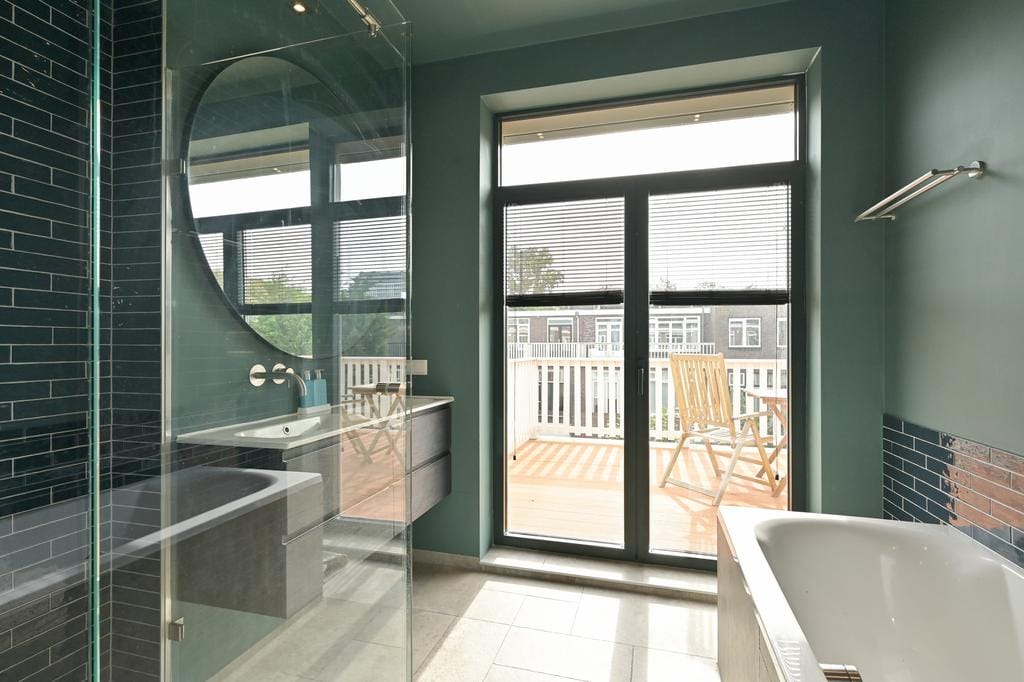 Photo 53 of Van Nijenrodestraat 51