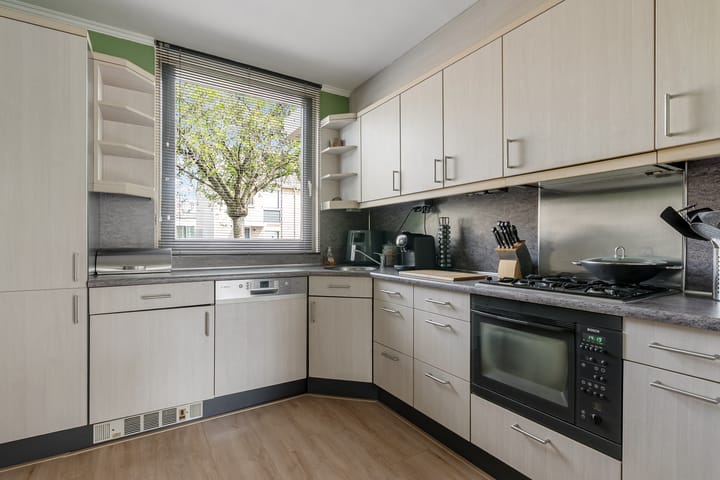 Foto 3 van Baroniestraat 23