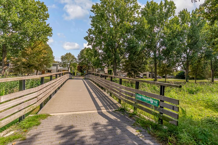 Foto 43 van Baroniestraat 23