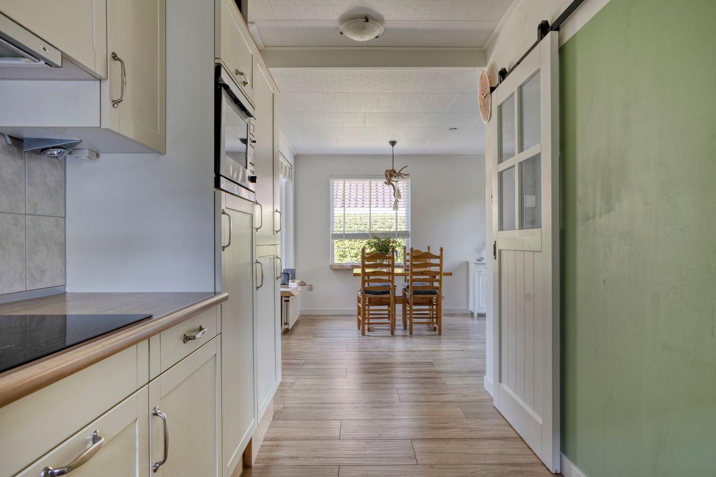 Foto 10 van Hessenweg 69