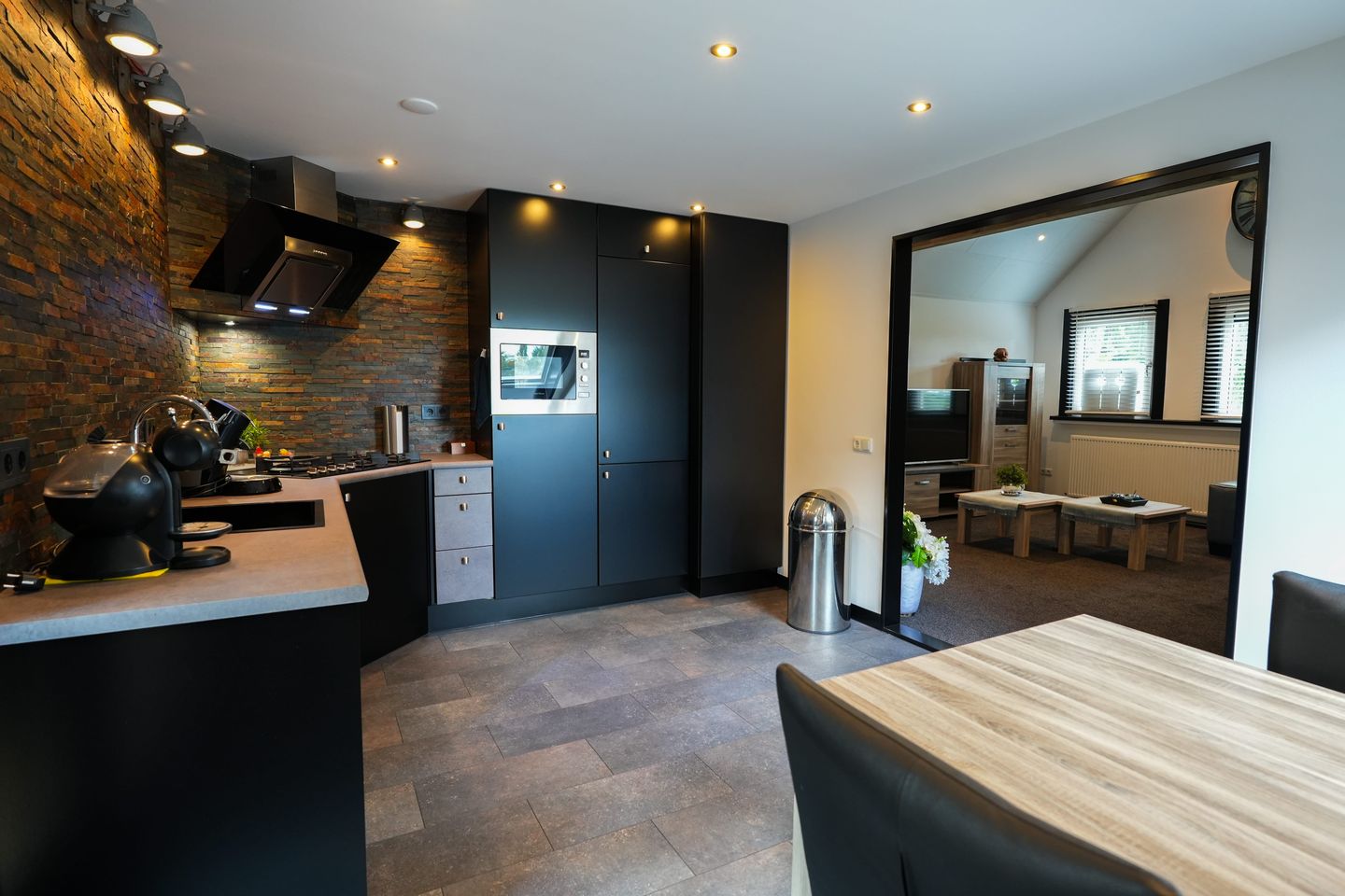 Photo 14 of Ds. van Rhijnstraat 66