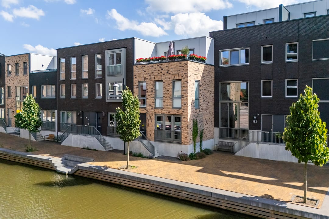 Foto 47 van Iseldoks 129