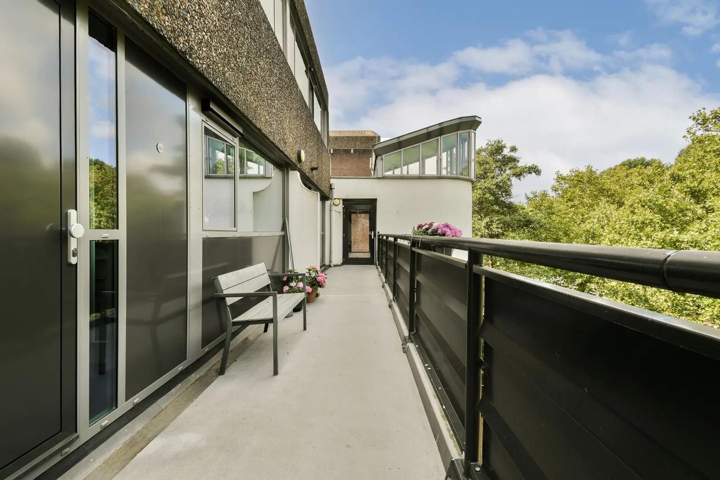 Foto 25 van Kattenburgerstraat 366