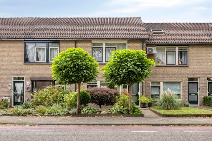 Photo 6 of Deurningerstraat 245