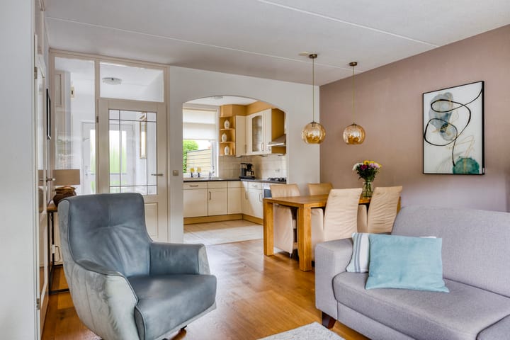 Photo 10 of Deurningerstraat 245