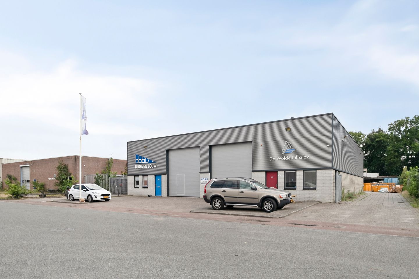 Bekijk foto 2 van Oliemolenweg 11