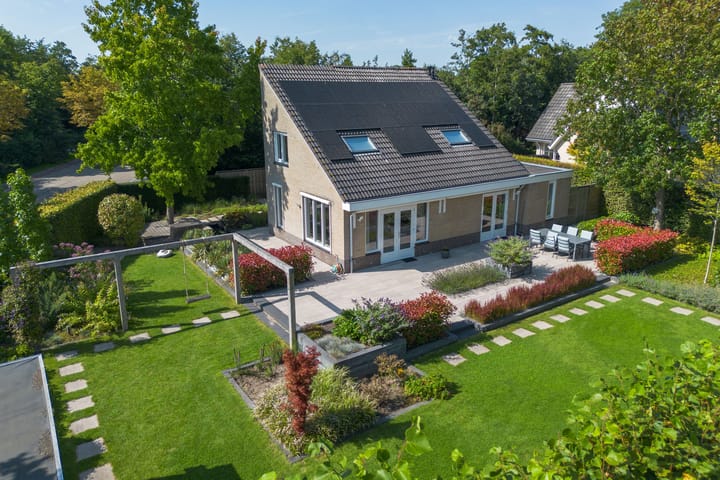 Foto 2 van Sperwerlaan 2