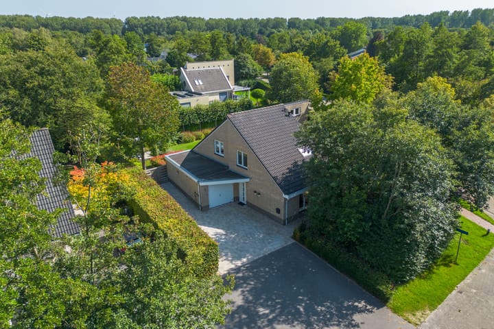 Foto 6 van Sperwerlaan 2