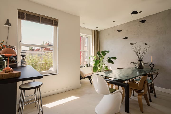 Foto 15 van Van Hilligaertstraat 166