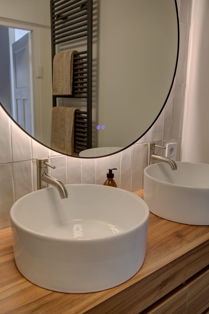 Foto 33 van Van Hilligaertstraat 166