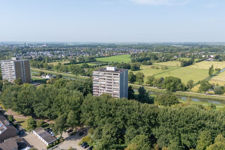 Photo 3 of Burgemeester D. Kooimanweg 313