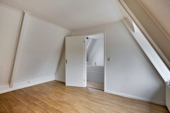 Foto 4 van Stationsweg 21-A