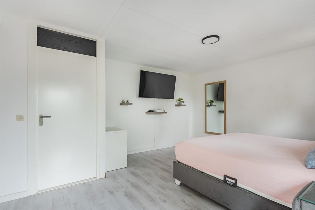 Photo 23 of Karveel 51 44