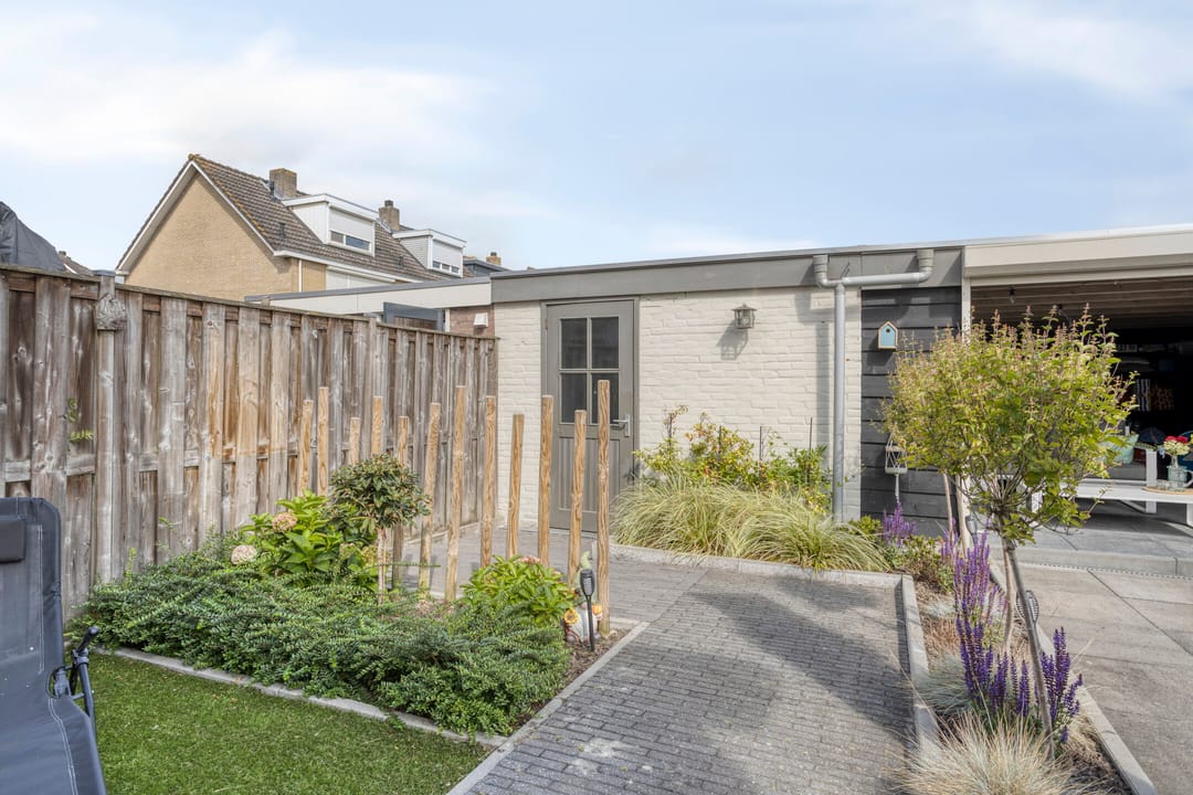 Foto 32 van Geerland 70