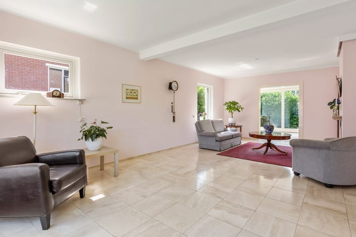 Foto 9 van Vos de Waelstraat 1