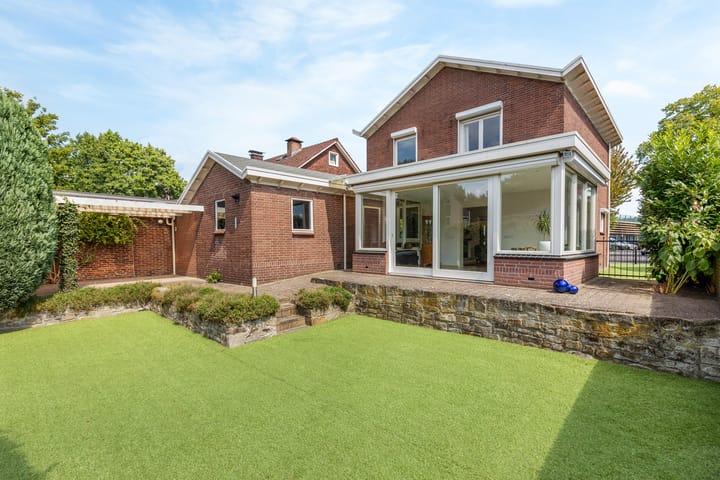 Foto 19 van Vos de Waelstraat 1