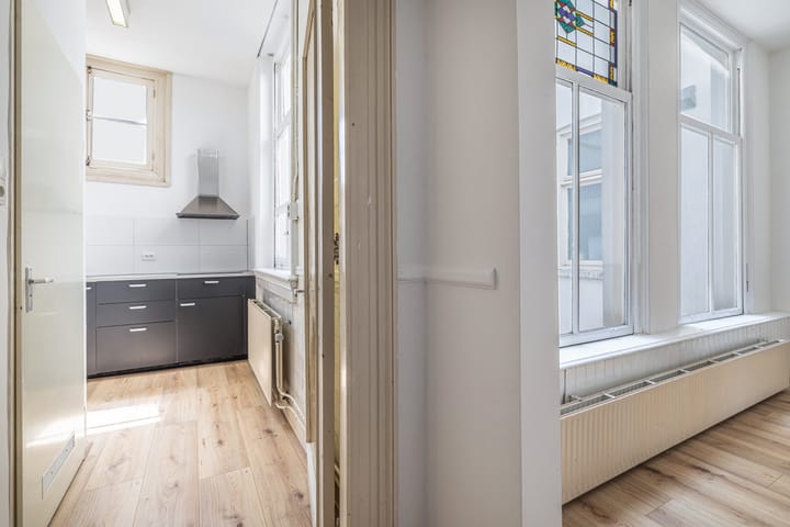 Foto 11 van Westzeedijk 80-A01