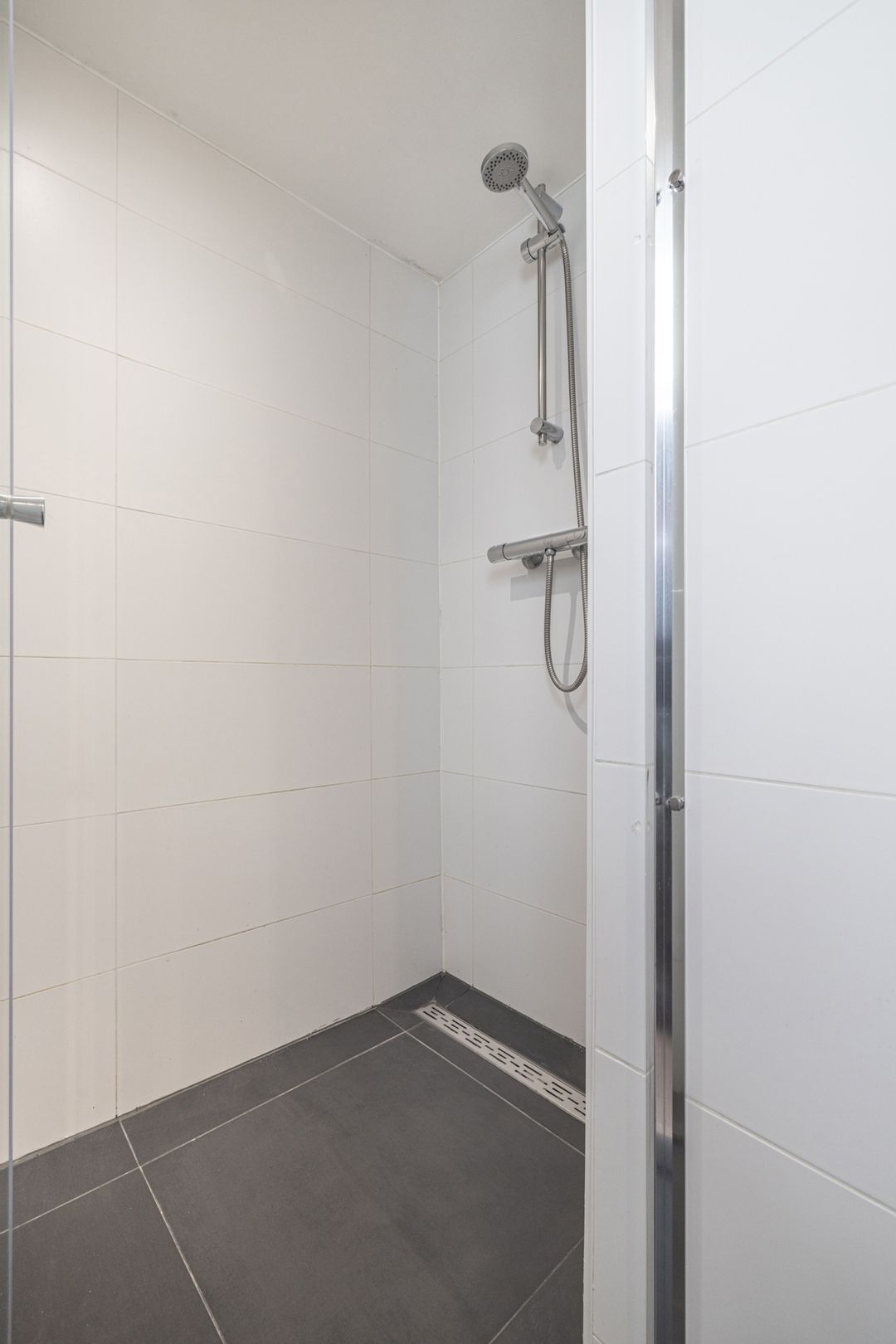 Foto 16 van Westzeedijk 80-A01