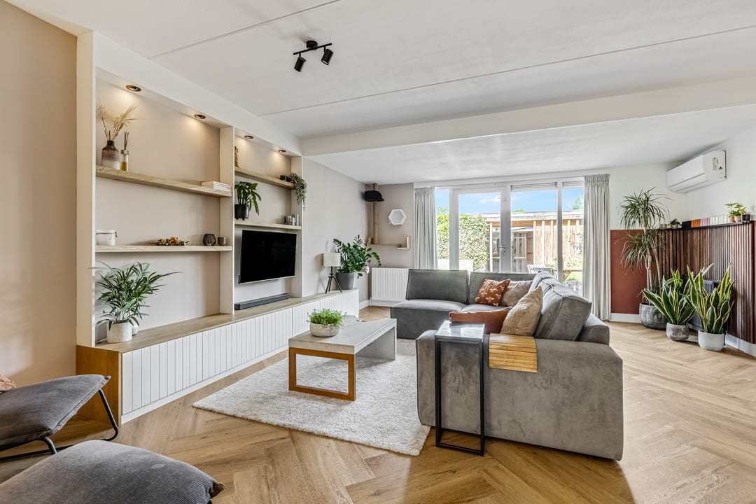 Laan der Verenigde Naties, 77, Ede, 6716JB, Gelderland, Nederland 77 