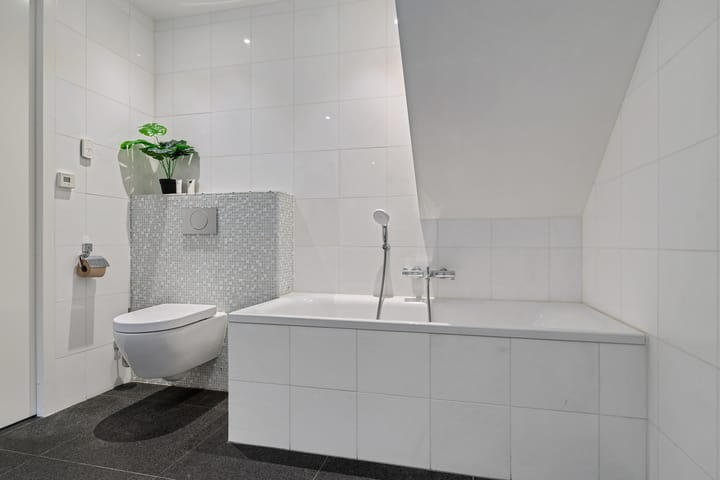 Photo 24 of Dokter van Peltlaan 6