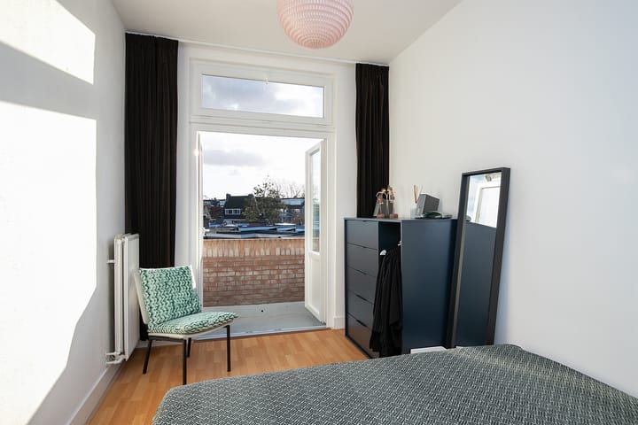 Foto 16 van van Arembergelaan 14