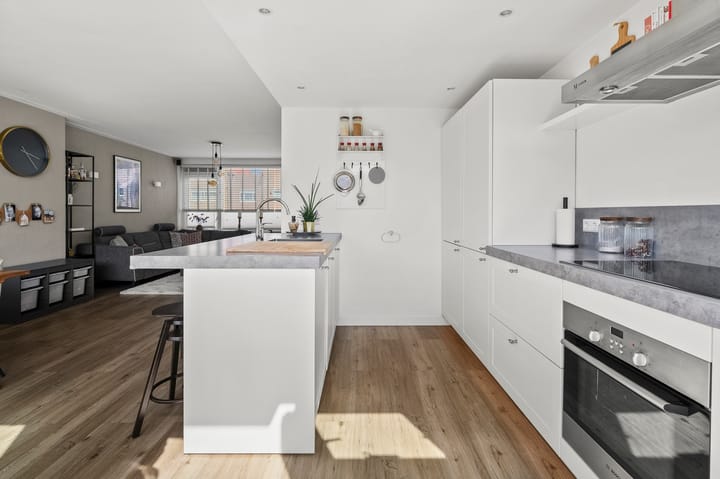 Foto 10 van Jac. P. Thijsselaan 42