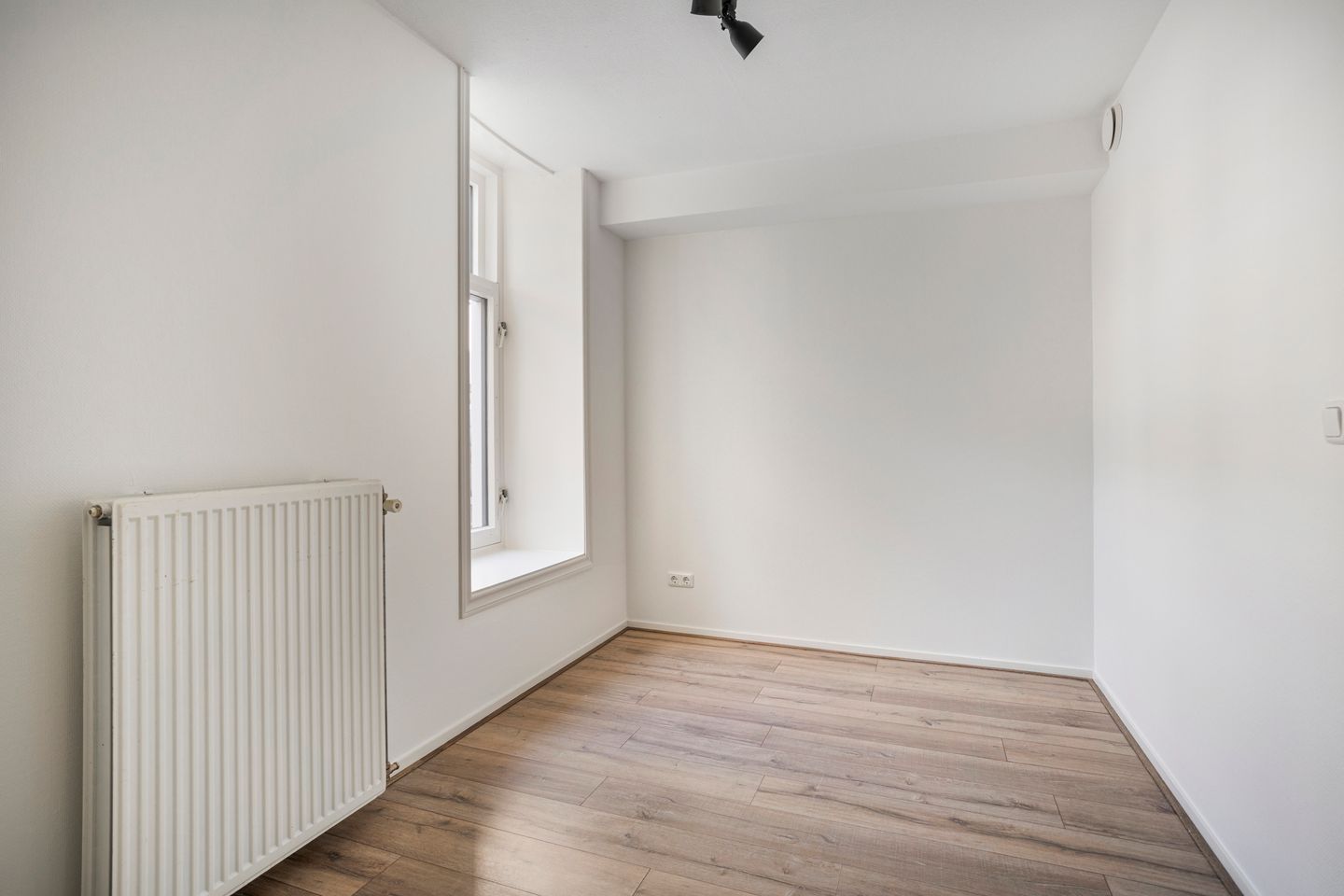 Photo 20 of Brink 35-A