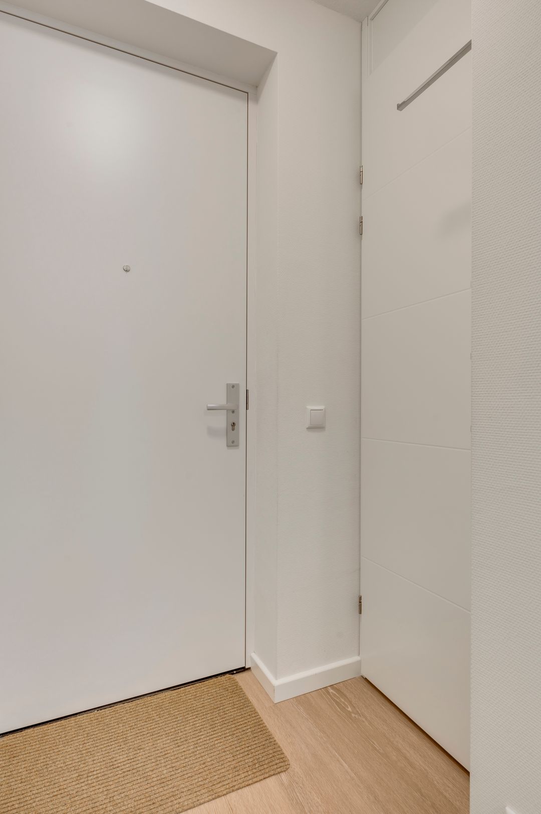 Foto 11 van Heinsbergerweg 12-B03