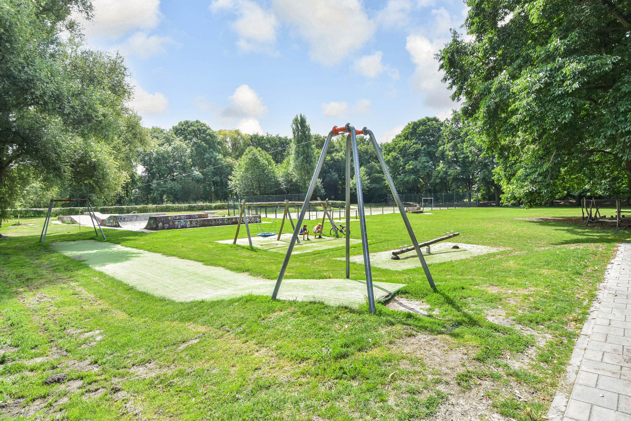 Foto 36 van Laan van de Mensenrechten 212