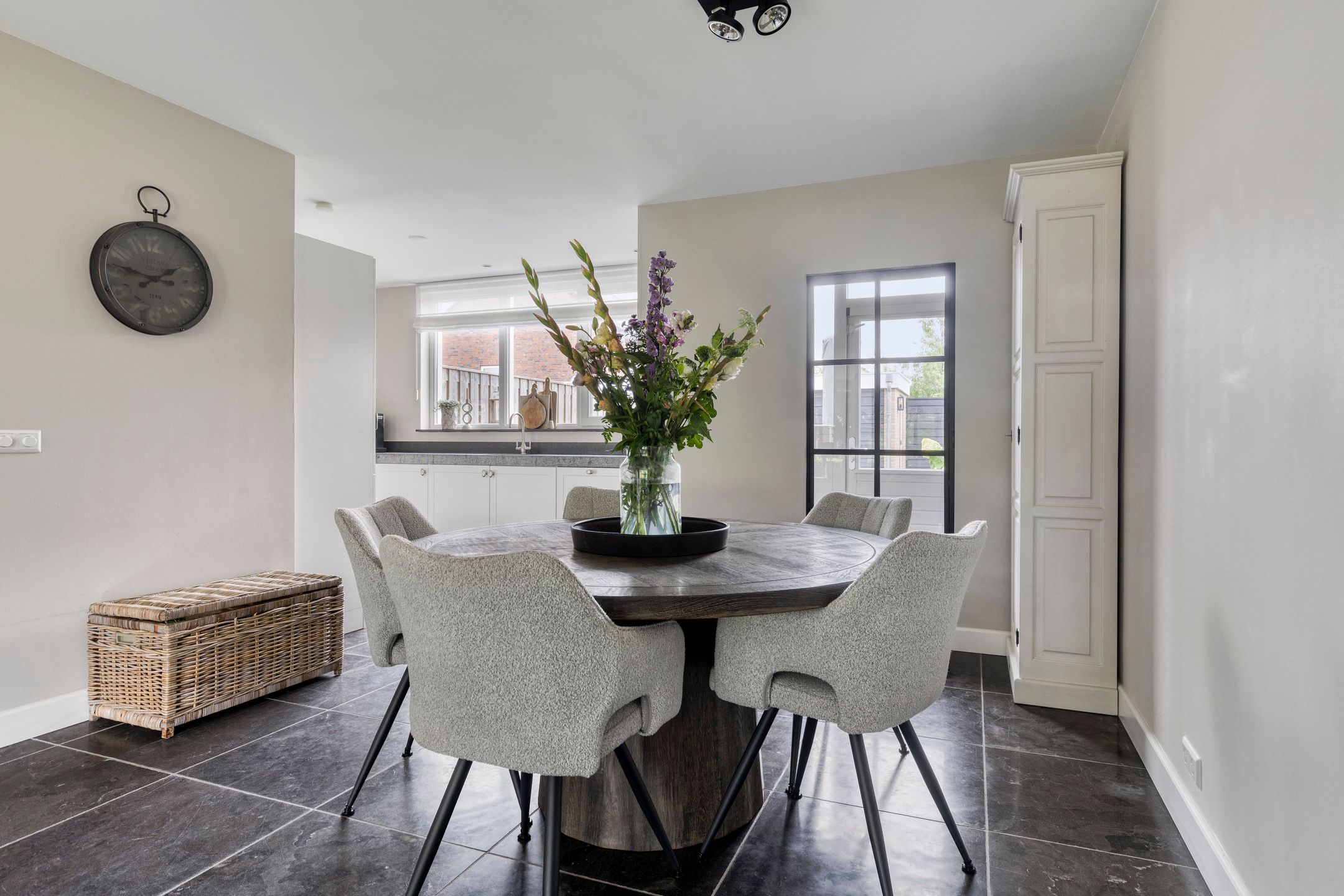 Foto 9 van Roggestraat 26