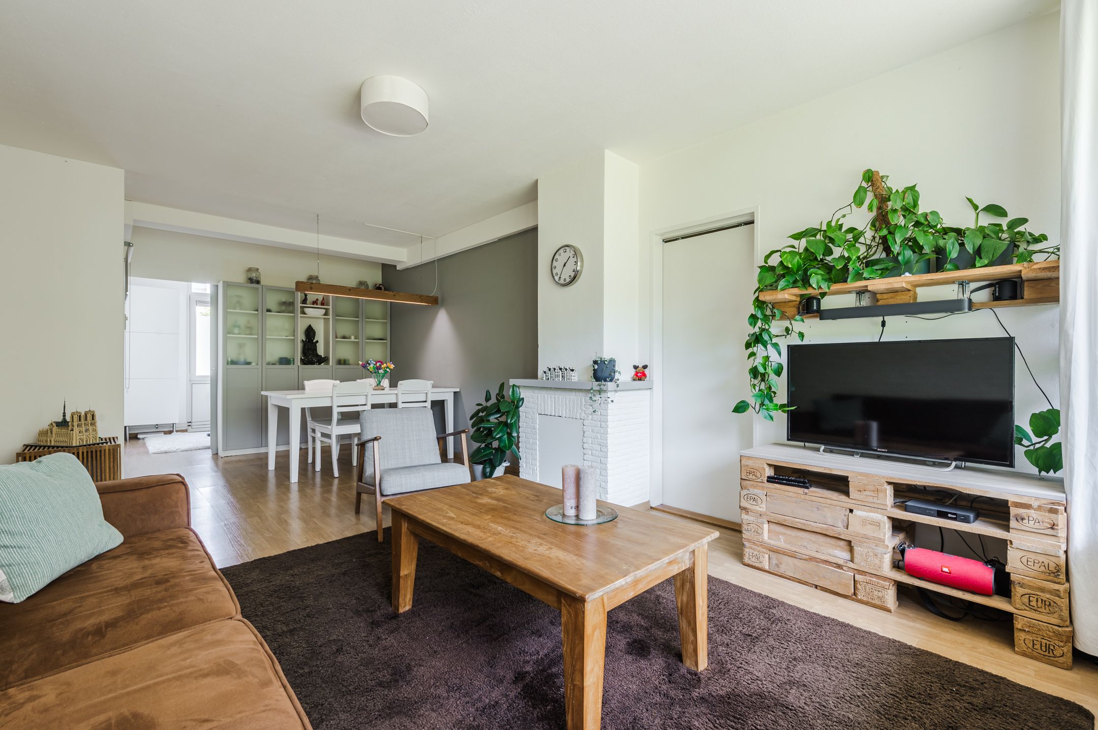 Foto 12 van Clematislaan 20