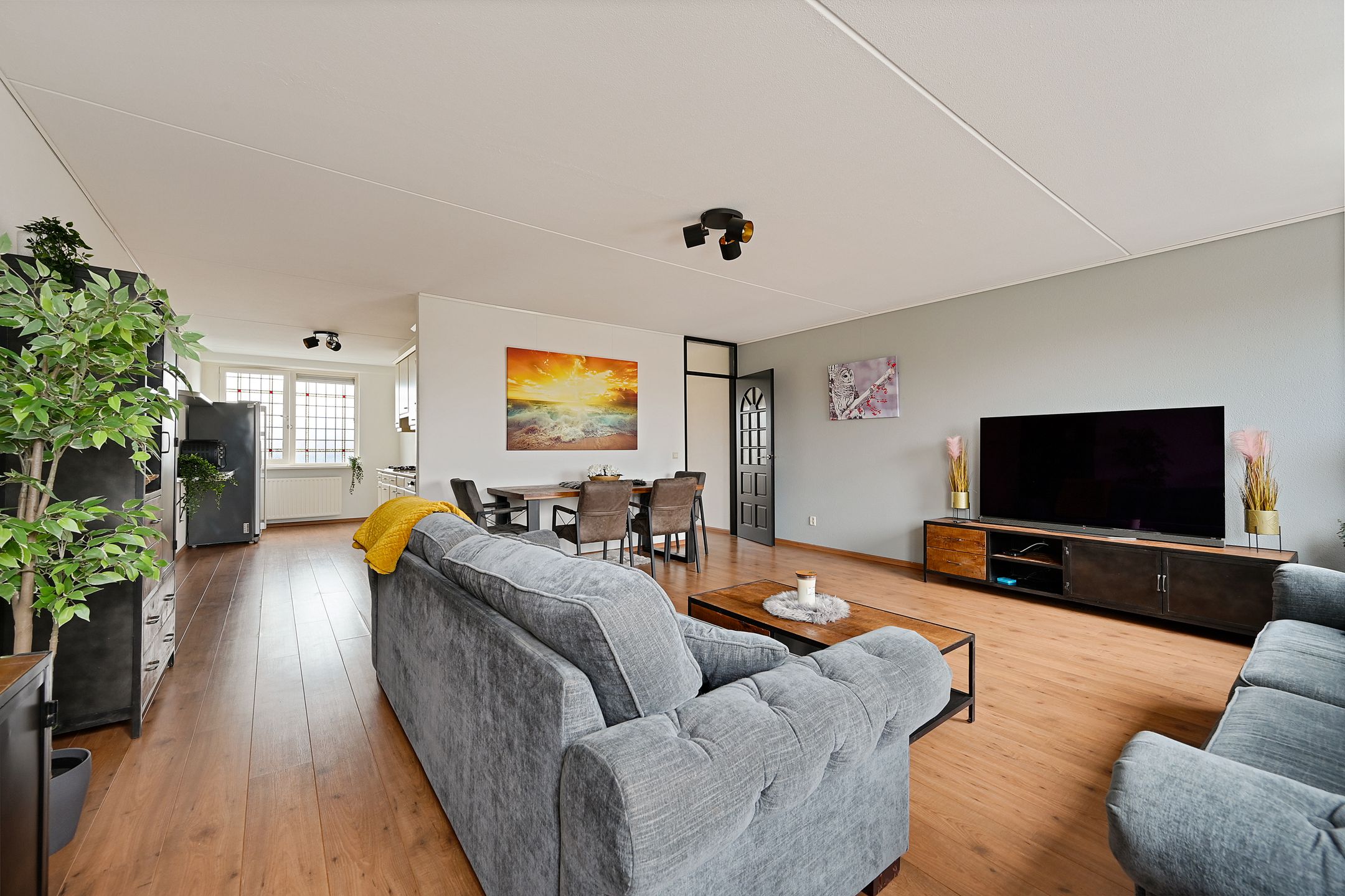 Photo 9 of Zandeveltplein 27