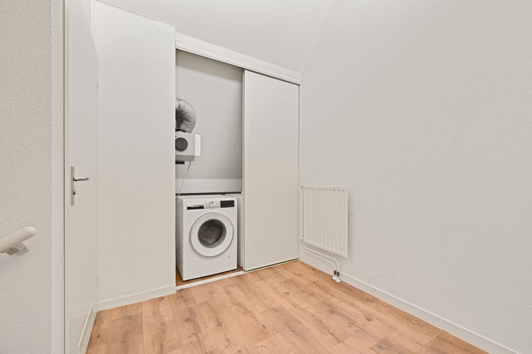 Photo 17 of Zandeveltplein 27