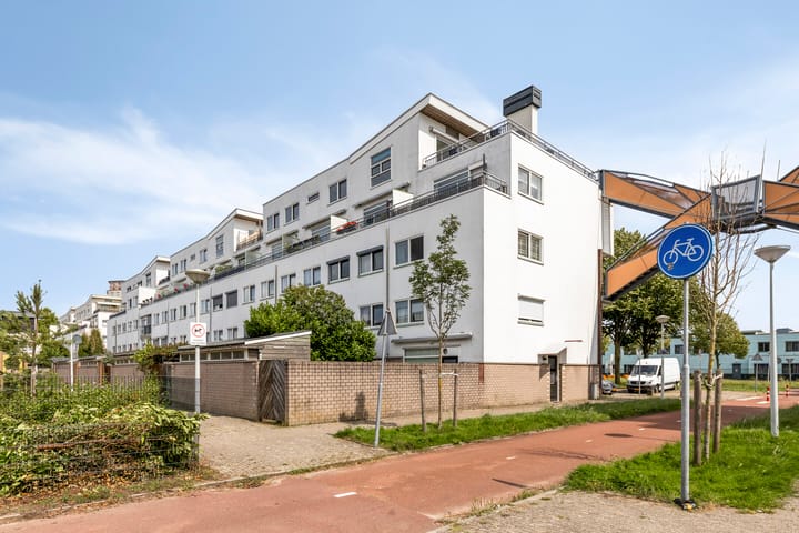 Foto 32 van Henegouwenstraat 66