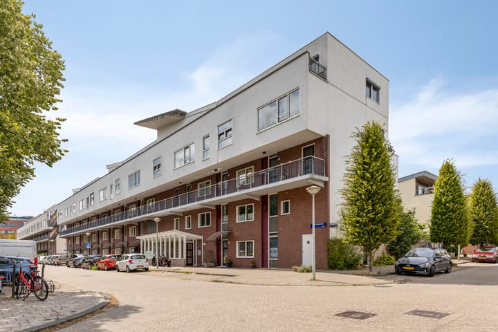 Foto 33 van Henegouwenstraat 66