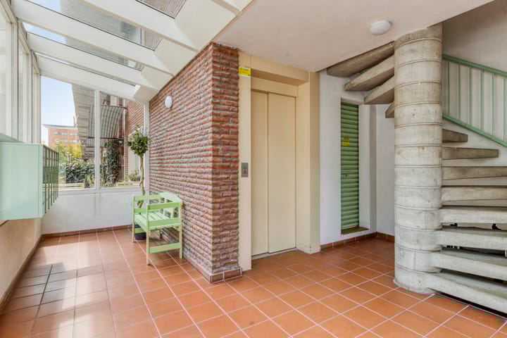 Foto 35 van Henegouwenstraat 66