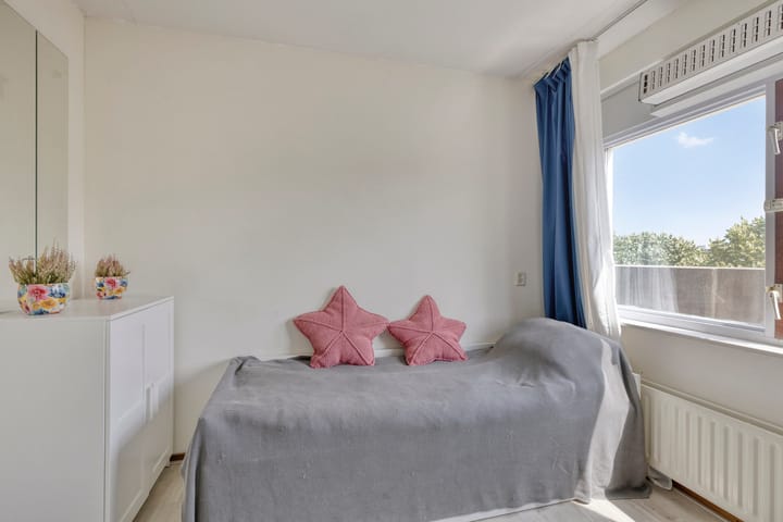 Foto 28 van Henegouwenstraat 66