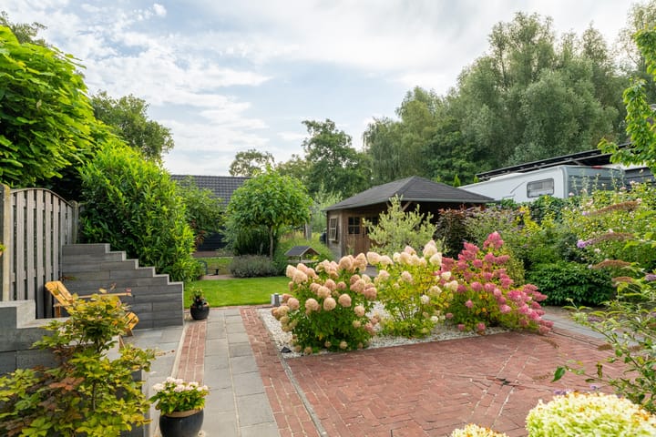 Photo 36 of Broeksehof 13