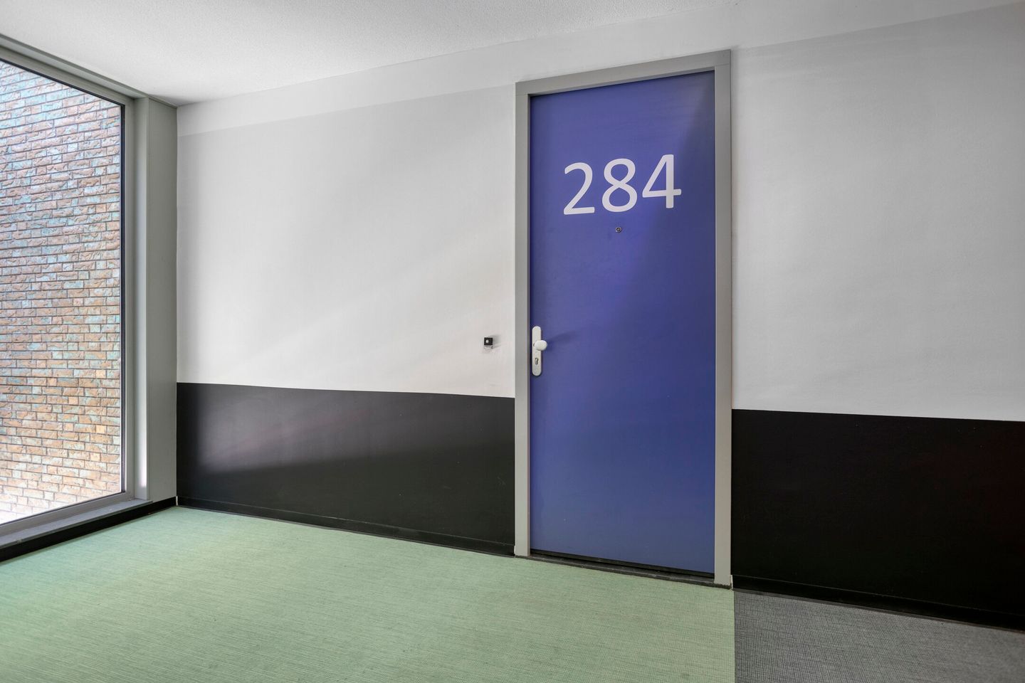 Foto 10 van Wielewaalplein 284