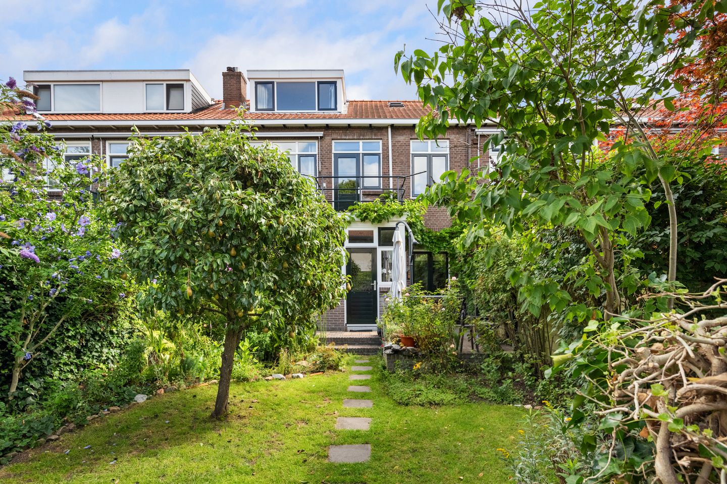 Photo 40 of Billitonstraat 39