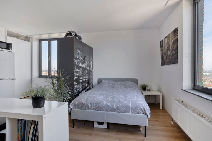 Foto 15 van Wielewaalplein 284