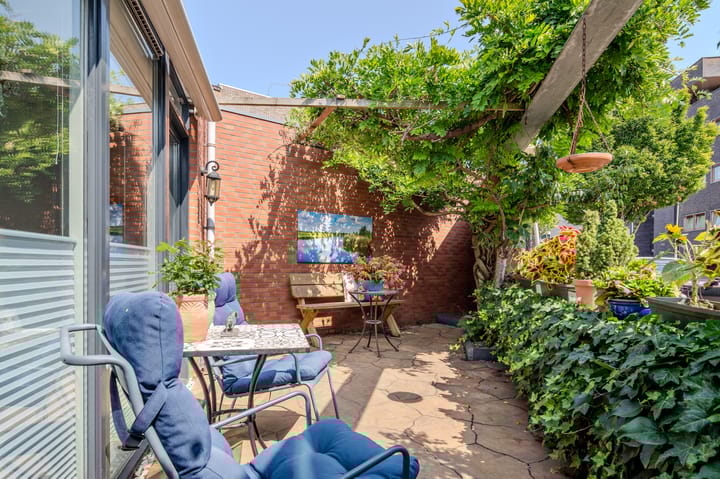 Foto 11 van L. Springerstraat 95