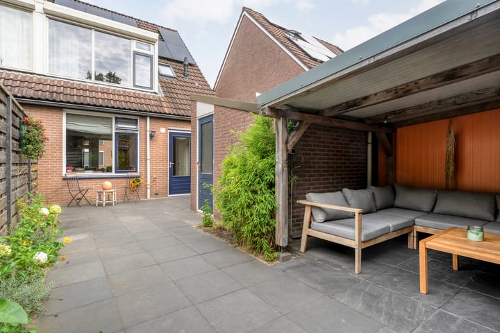 Foto 37 van Klaproos 10