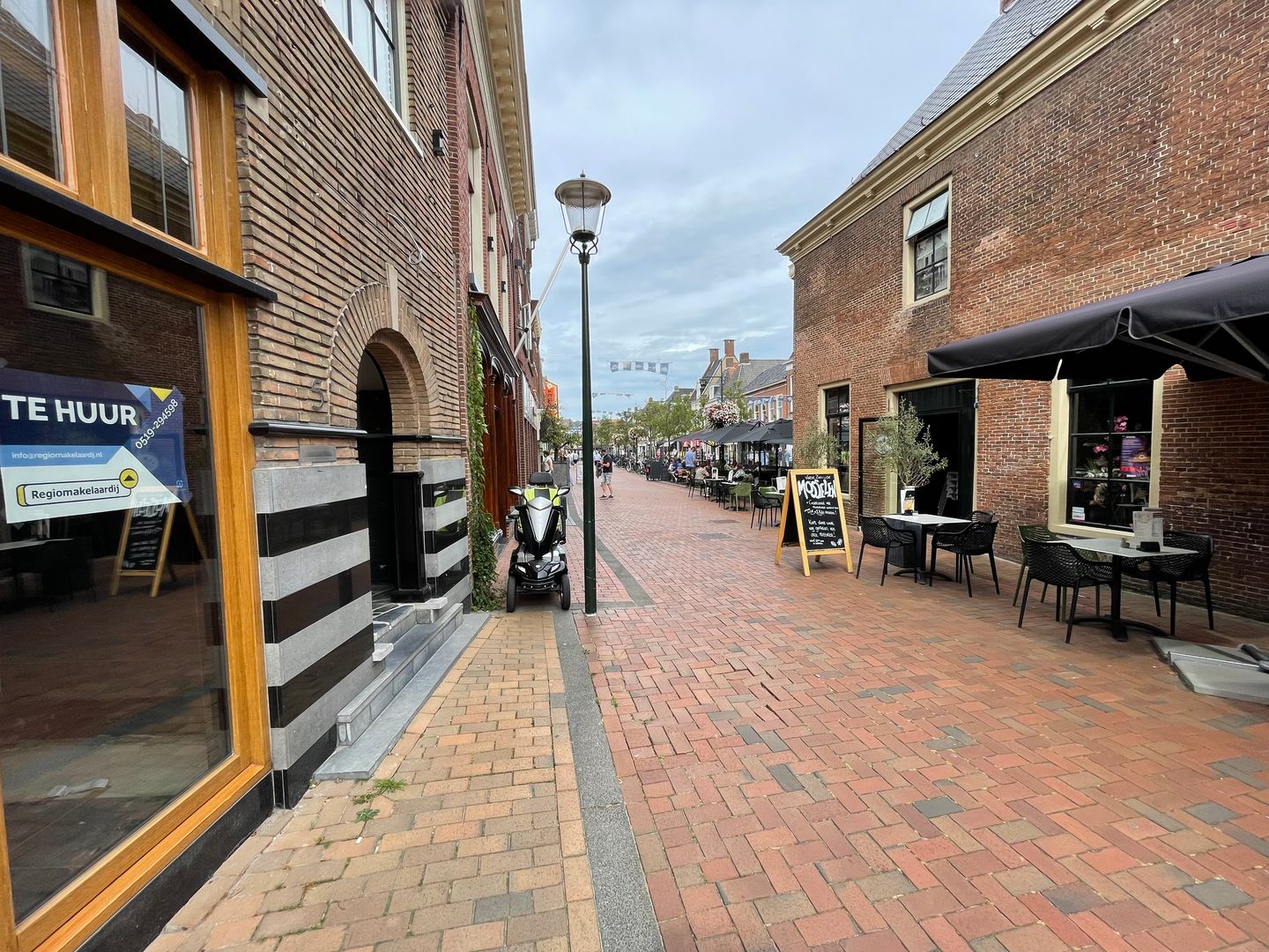 View photo 2 of Grote Breedstraat 5
