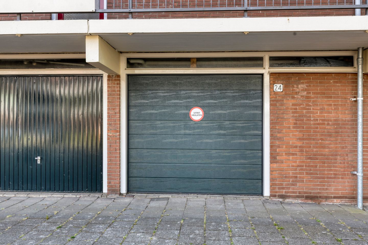 Photo 4 of Chrysantstraat 46