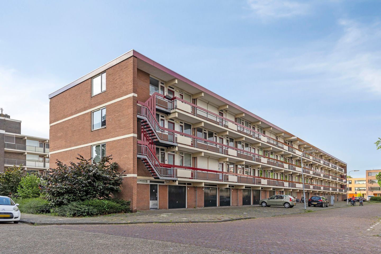 Photo 5 of Chrysantstraat 46