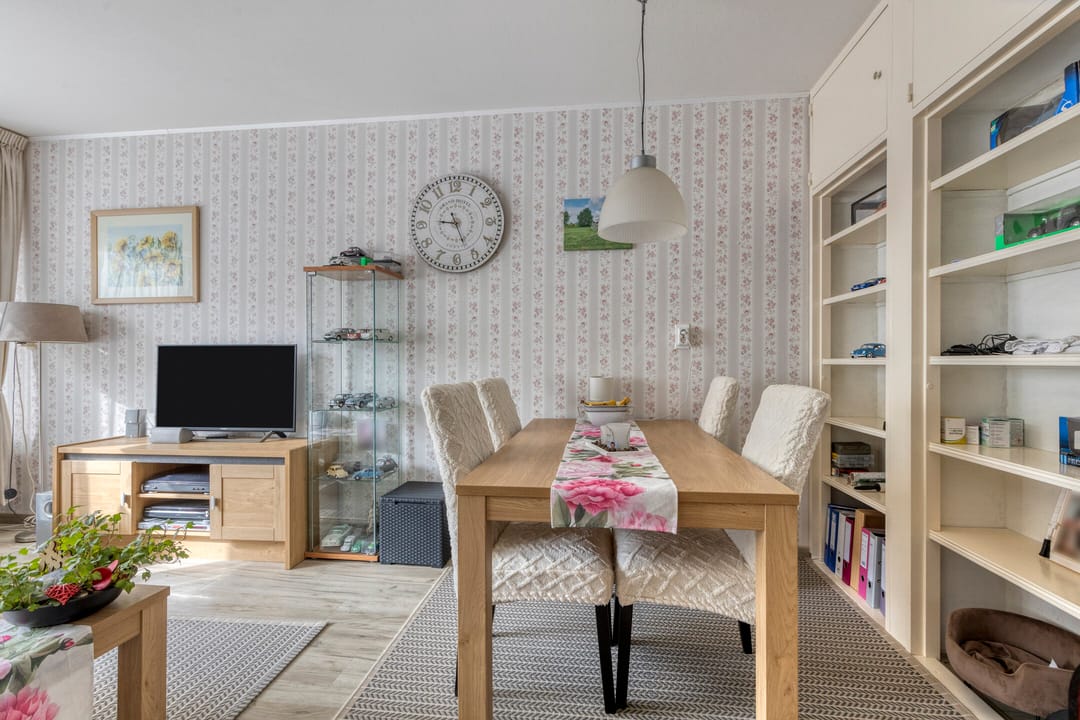 Photo 13 of Chrysantstraat 46