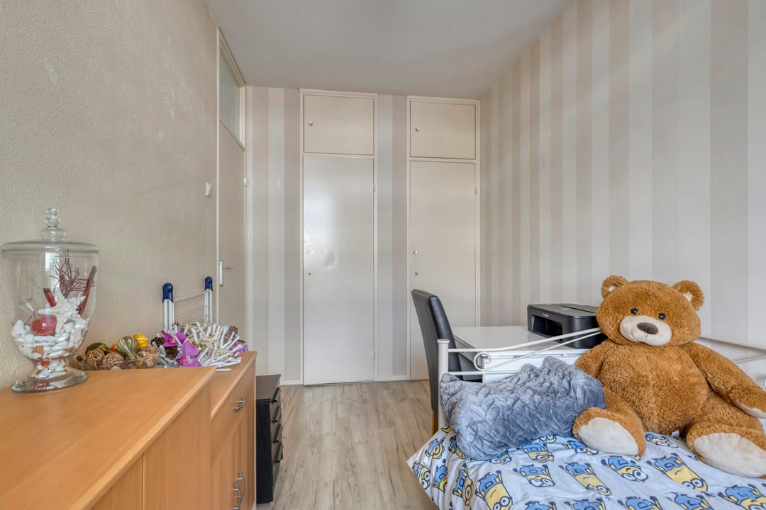 Photo 22 of Chrysantstraat 46