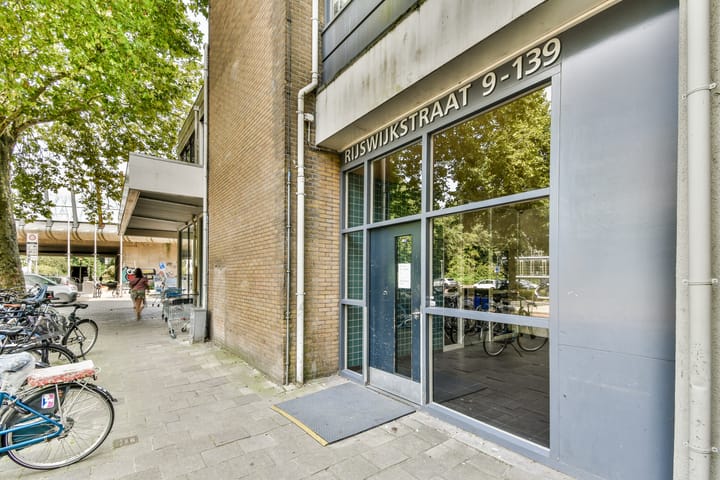 Photo 19 of Rijswijkstraat 15